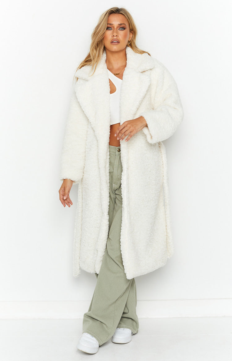 Harlen White Teddy Coat Image