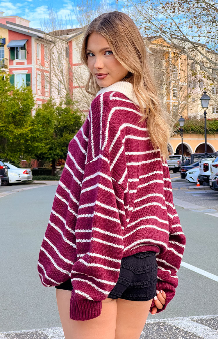 Lioness Rising Sun Jersey Crimson Image