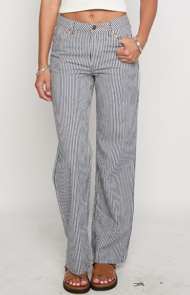 Beginning Boutique Lioness Top Model Navy Stripe Jean navy and white pinstripe straight leg jeans with high waist and orange stitching