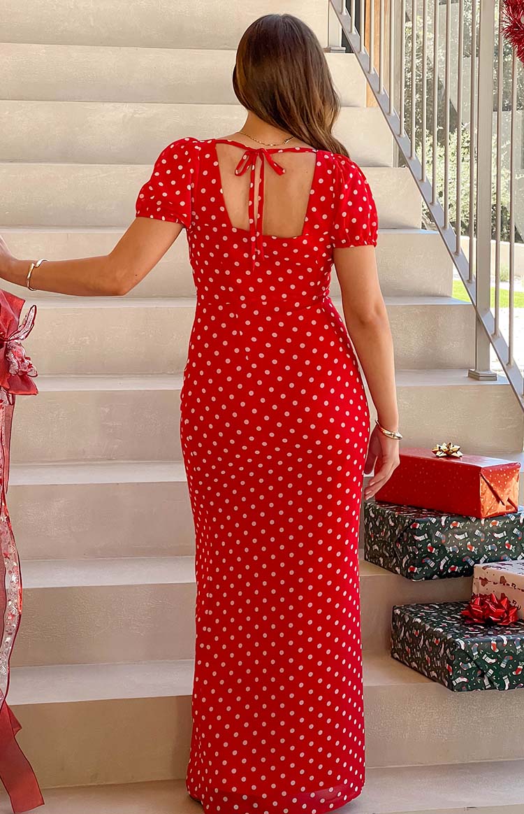 red semi formal dresses Primavera Couture 3353 Size 0, 10 Cocktail Dress Sequin Backless V neckline fitted Gown 10 / Red The strapless neckline keeps the upper line clean Maxi Dress Red And White