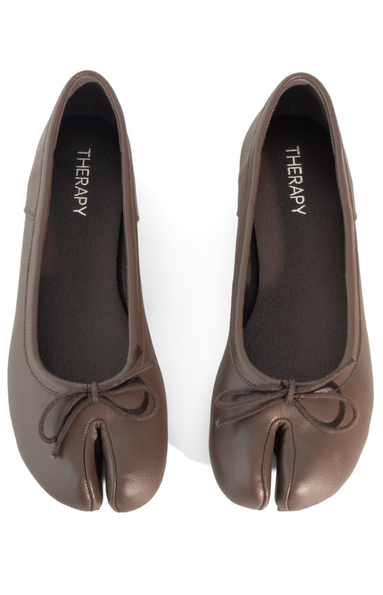 Beginning Boutique Therapy Hoshi Chocolate Ballet Flat chocolate brown faux leather tabi split toe ballet flats with front bo