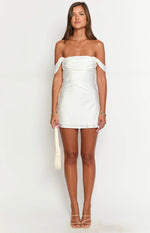 Zoella White Off The Shoulder Mini Dress | Beginning Boutique AU Zoella White Off The Shoulder Mini Dress | Beginning Boutique AU
