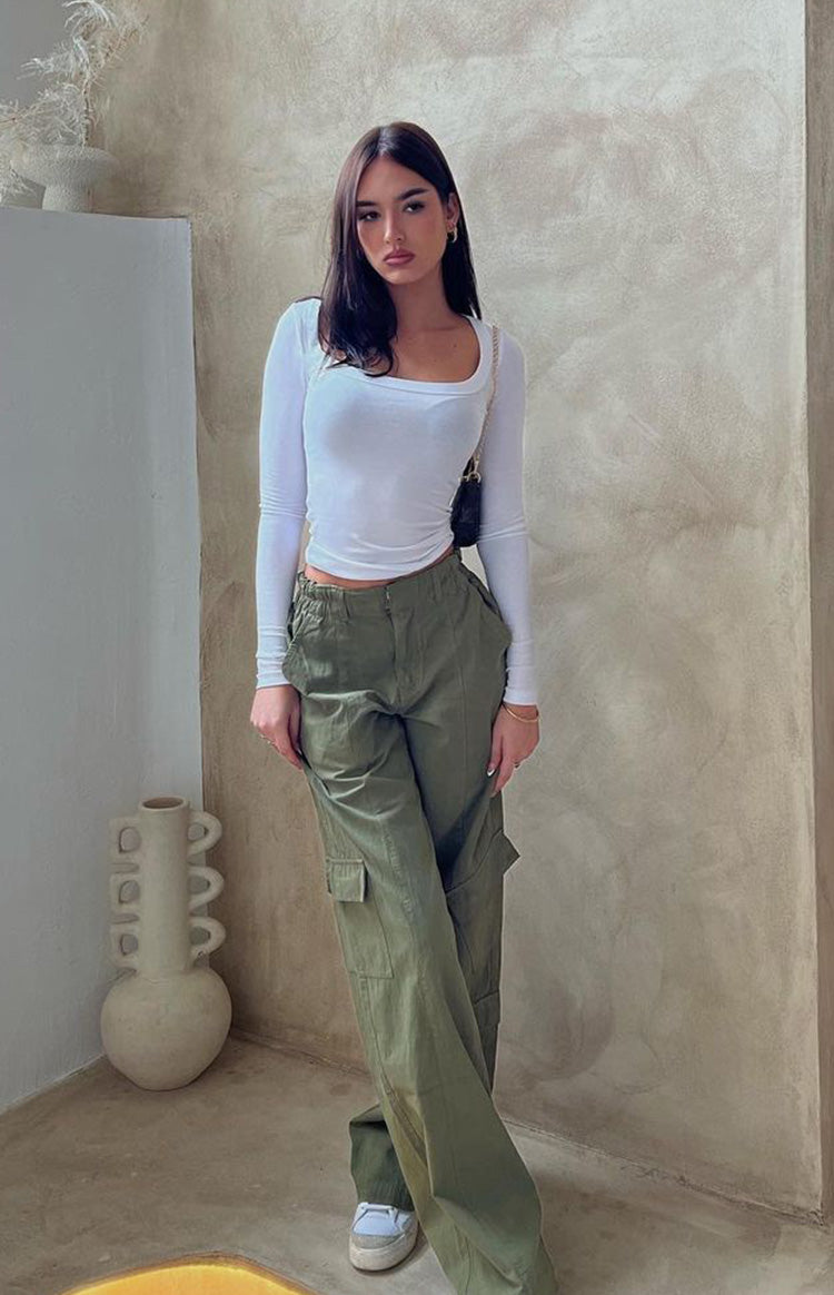 Millie Khaki Low Rise Cargo Trousers | Stylish outfits, Casual style  outfits, Fashion outfits